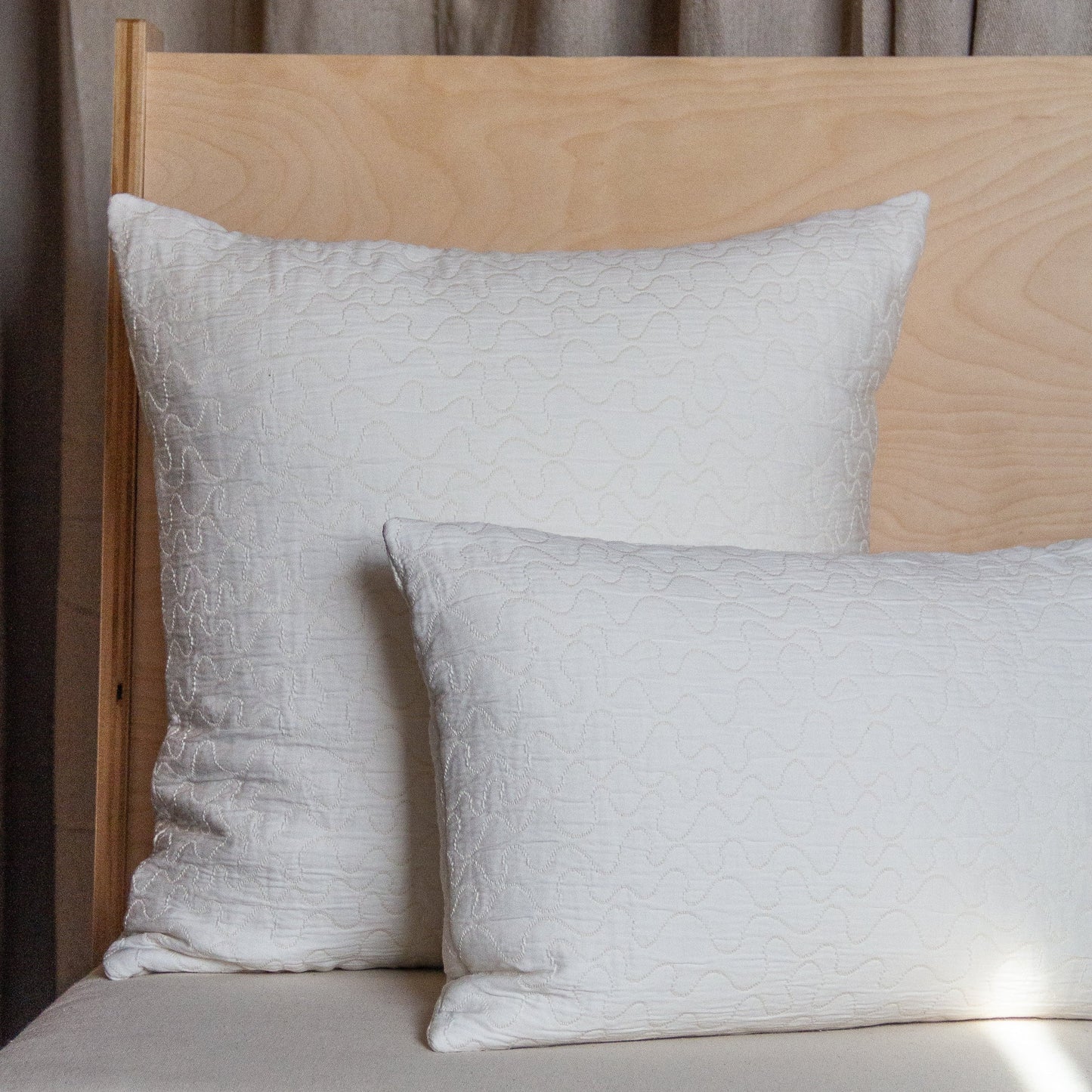 Schumacher La Belle Matelassé in Ivory Pillow