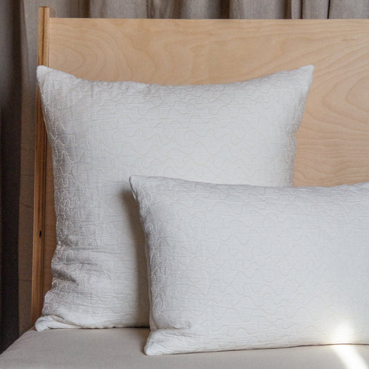 Schumacher La Belle Matelassé in Ivory Pillow