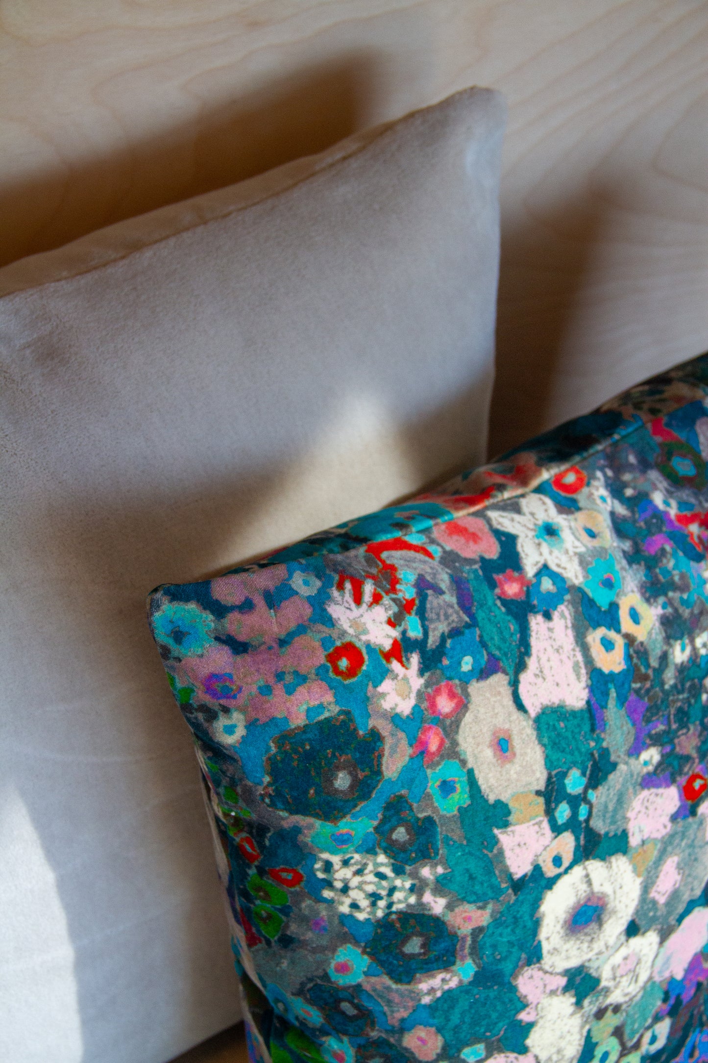 Holly Hunt Dreamer in Dew Drops Pillow Cover