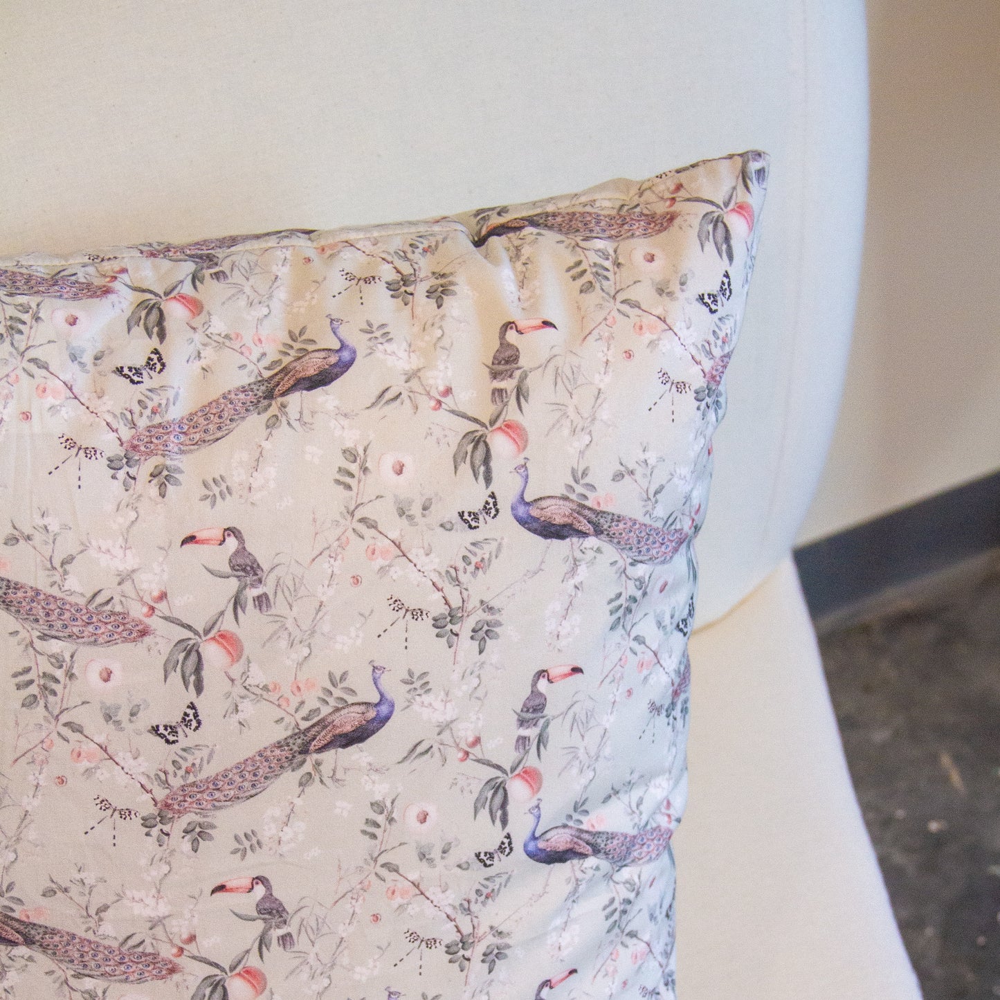 Exotic Birds Pillow Cover