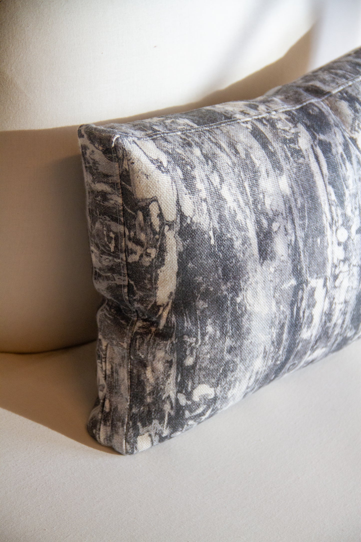 Abstract Print in Gray Box Pillow Cover