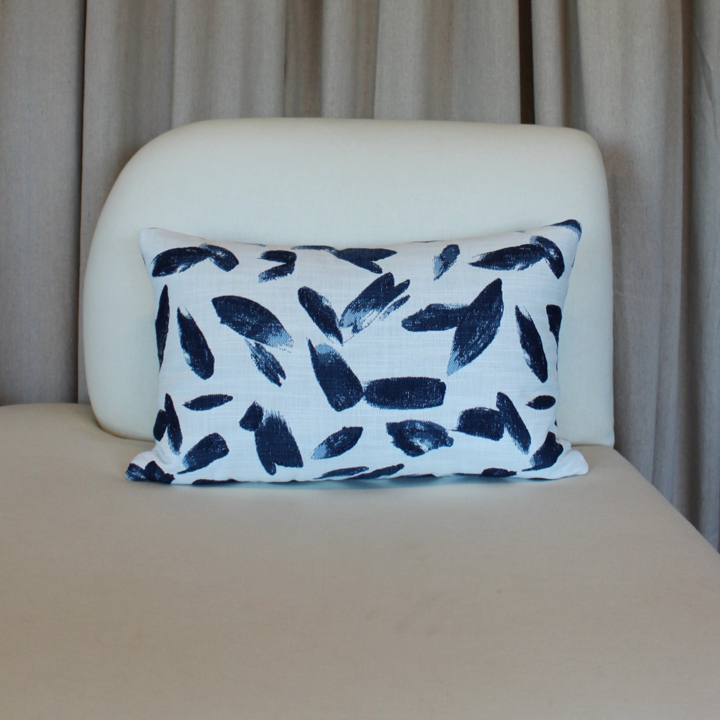 Perennials Breezy in Lapis Pillow Cover