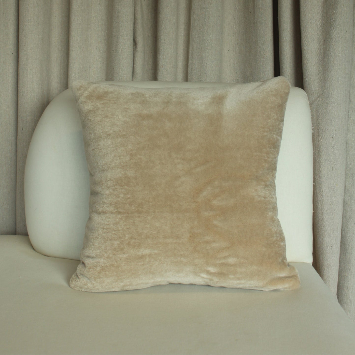 Pierre Frey Teddy Mohair in Dune Pillow Cover