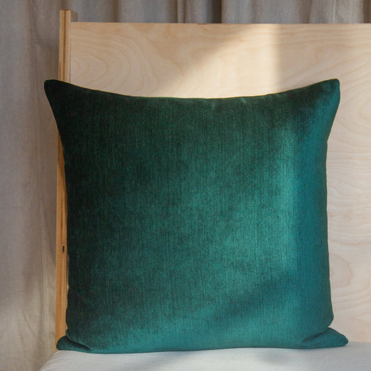 Fabricut Chenille in Ivy Pillow Cover