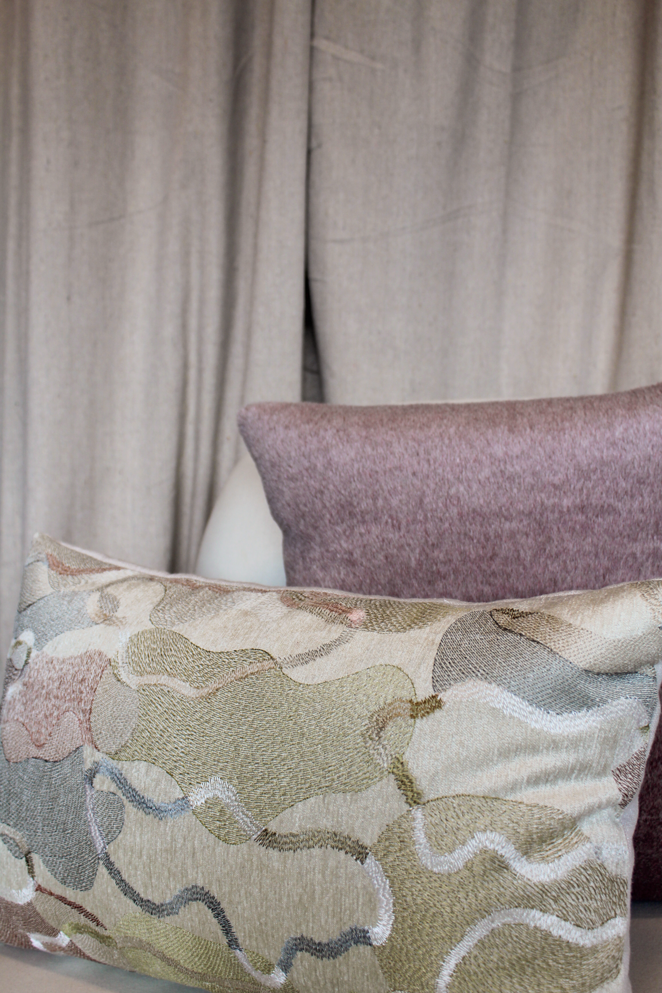 Nobilis Opus Line Ululru Pillow Cover